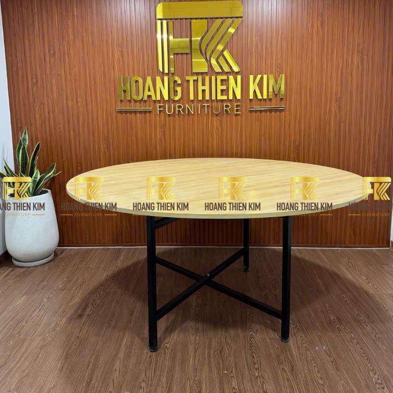 Bàn tròn nhà hàng tiệc cưới 1m6 mặt gỗ MDF Bàn tròn nhà hàng tiệc cưới 1m6 mặt gỗ MDF