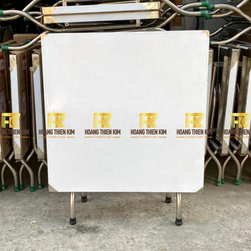 Bộ bàn ghế inox vuông - Vũ khí bí mật cho không gian nhỏ