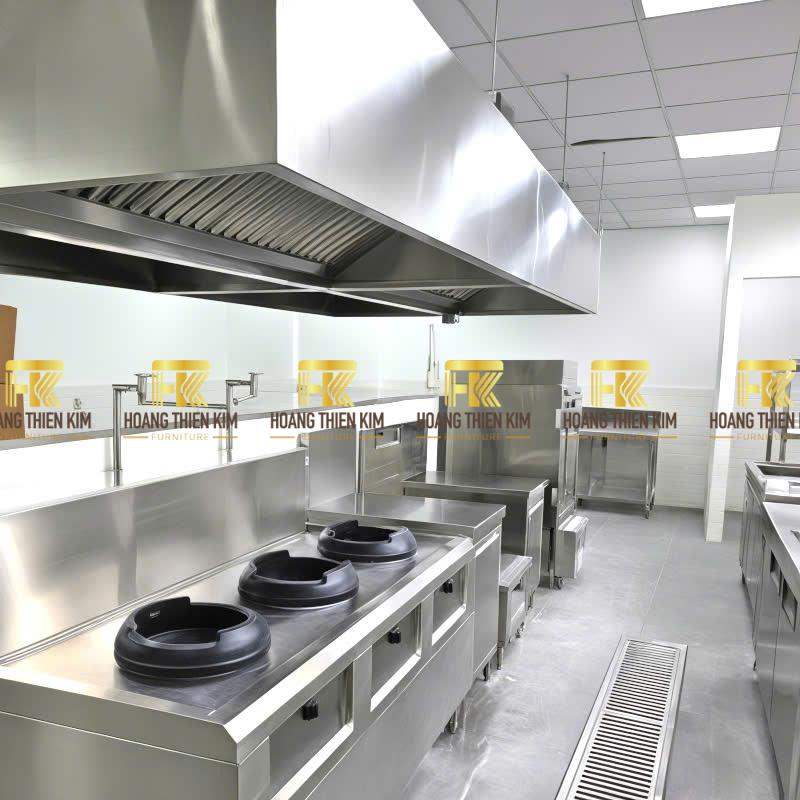 Chụp hút khói inox 304 có đèn chiếu sáng Chụp hút khói inox 304 có đèn chiếu sáng