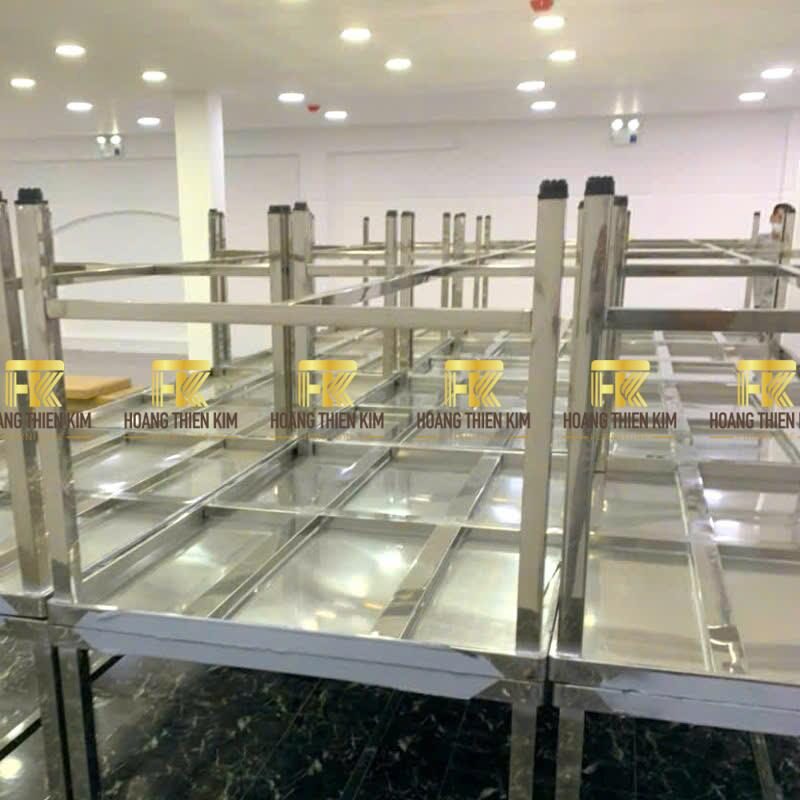 Bàn ăn công nghiệp inox 304 chân vuông cố định