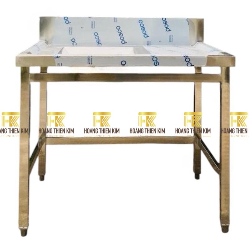 Bàn thao tác 1 tầng inox 304 có gáy Bàn thao tác 1 tầng inox 304 có gáy