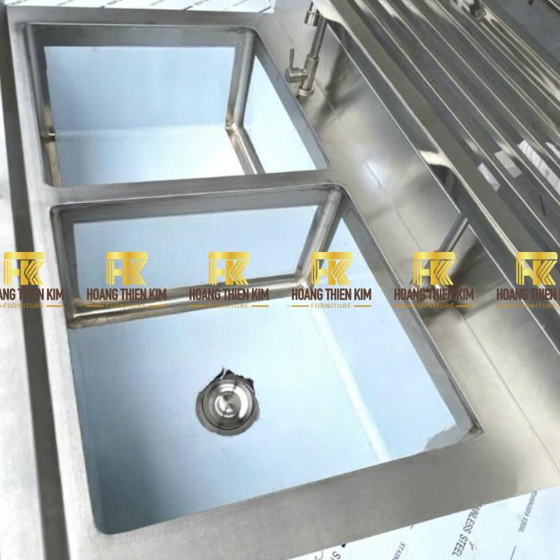 Chất liệu của bồn rửa chén 2 ngăn